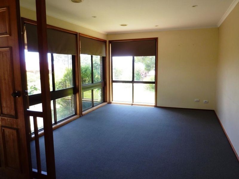 88 Outtrim Avenue, Calwell ACT 2905