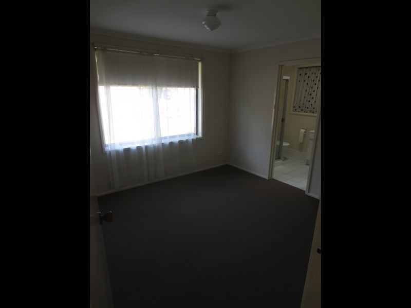 7 Browne Place, Kambah ACT 2902