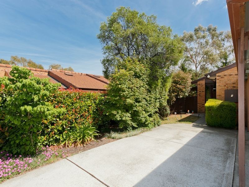 4/6 Beazley Crescent, Calwell ACT 2905