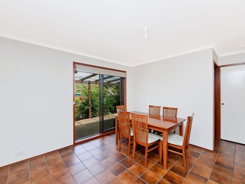 4/6 Beazley Crescent, Calwell ACT 2905
