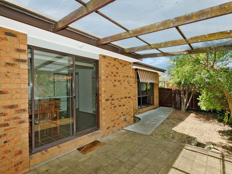 4/6 Beazley Crescent, Calwell ACT 2905