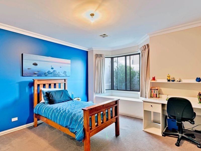 7 Galbraith Close, Banks ACT 2906