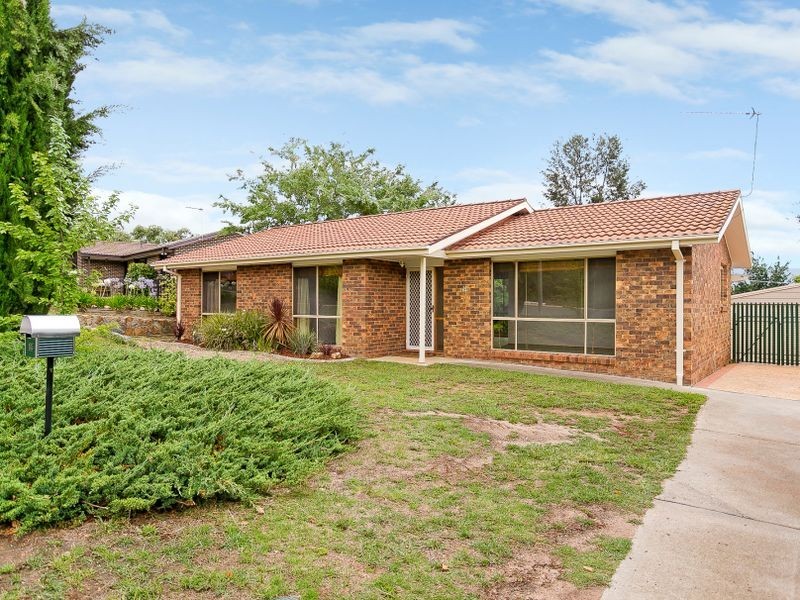 14 Louis Loder Street, Theodore ACT 2905