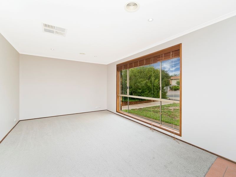 14 Louis Loder Street, Theodore ACT 2905