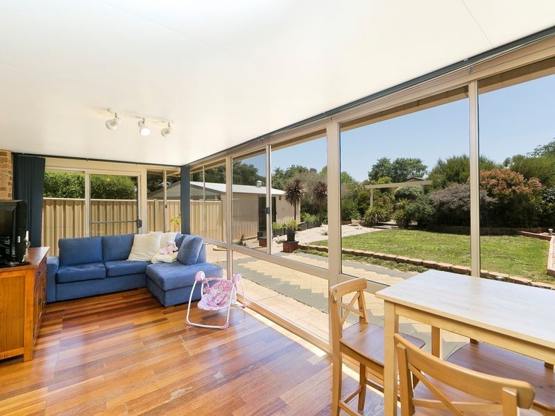 6 Pullar Place, Gordon ACT 2906