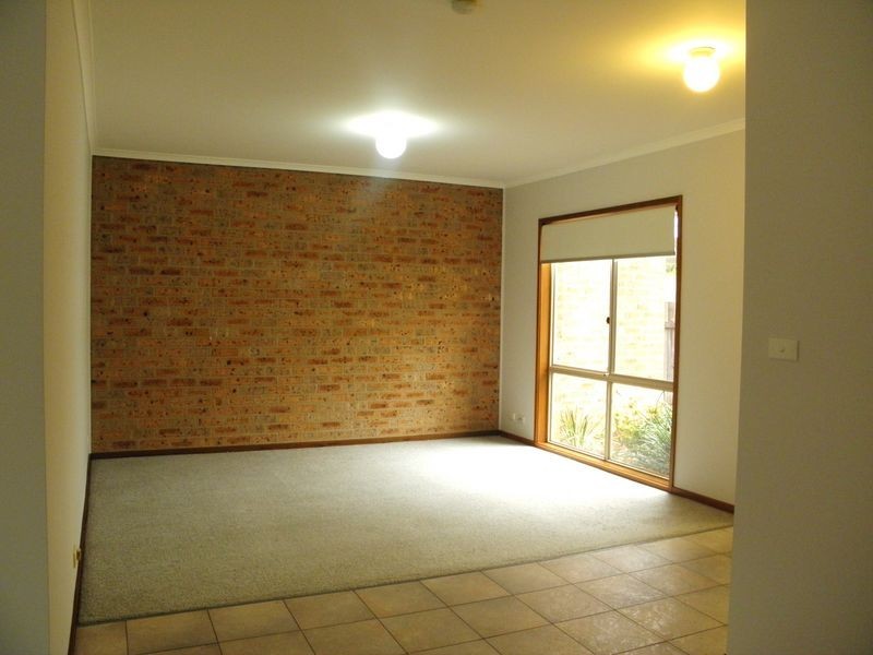 6/24 Beazley Crescent, Calwell ACT 2905