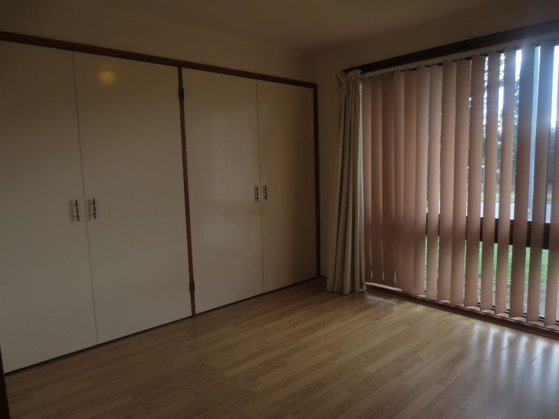 25 Ellerston Avenue, Isabella Plains ACT 2905