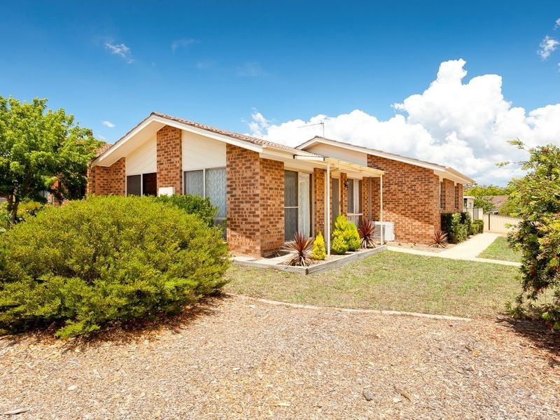 19 McLuckie Crescent, Banks ACT 2906