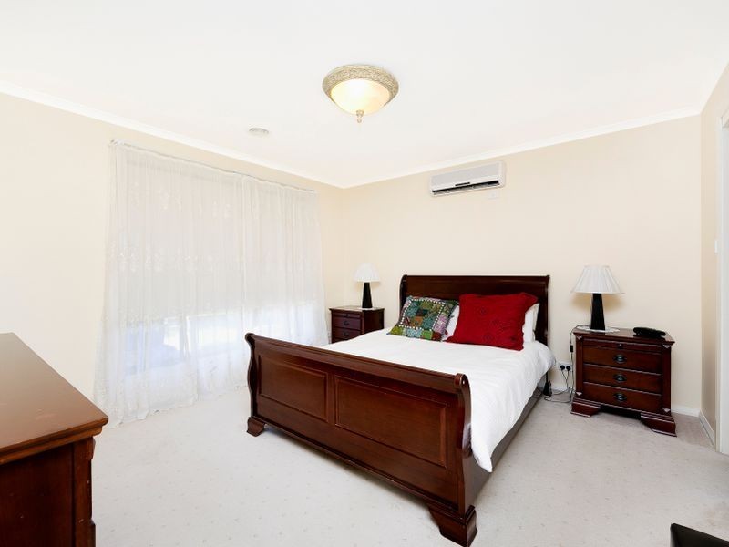 8 Silvan Lane, Conder ACT 2906