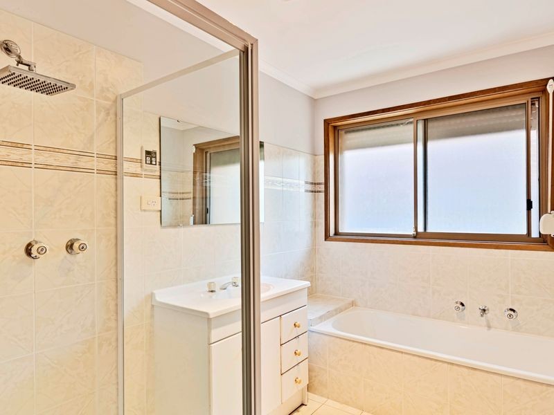 43 Callaway Crescent, Gordon ACT 2906