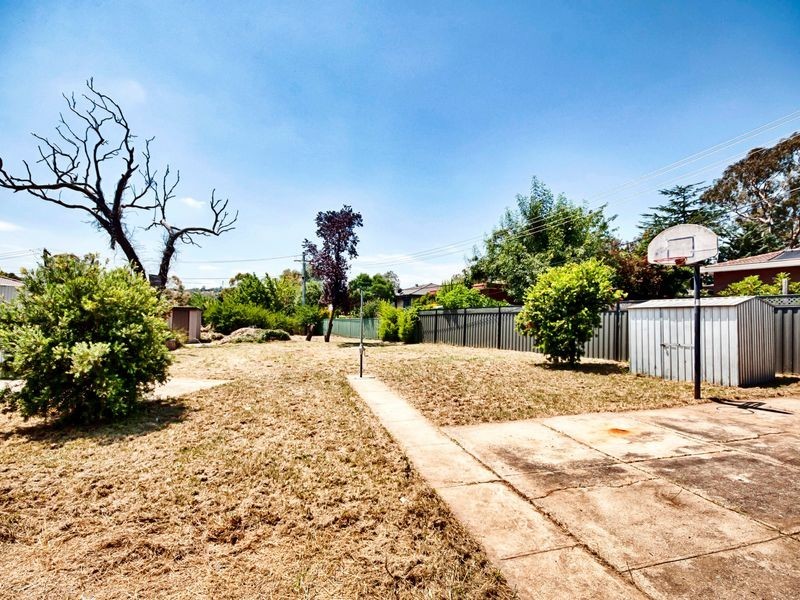 4 Adinda Street, Waramanga ACT 2611