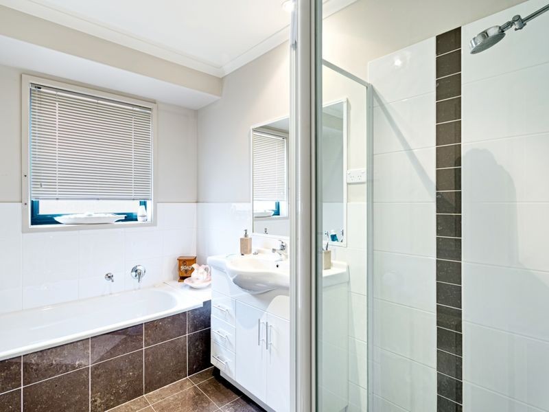 2/58-60 Betty Maloney Crescent, Banks ACT 2906