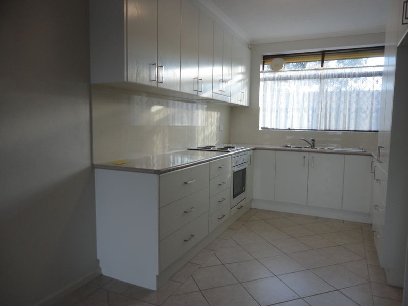 4/6 Maclaurin Crescent, Chifley ACT 2606