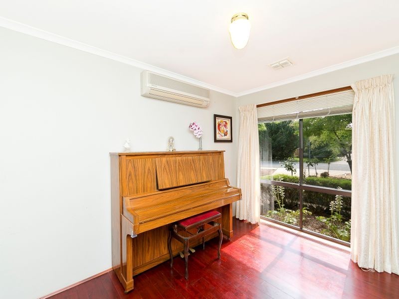 54 Keverstone Circuit, Isabella Plains ACT 2905
