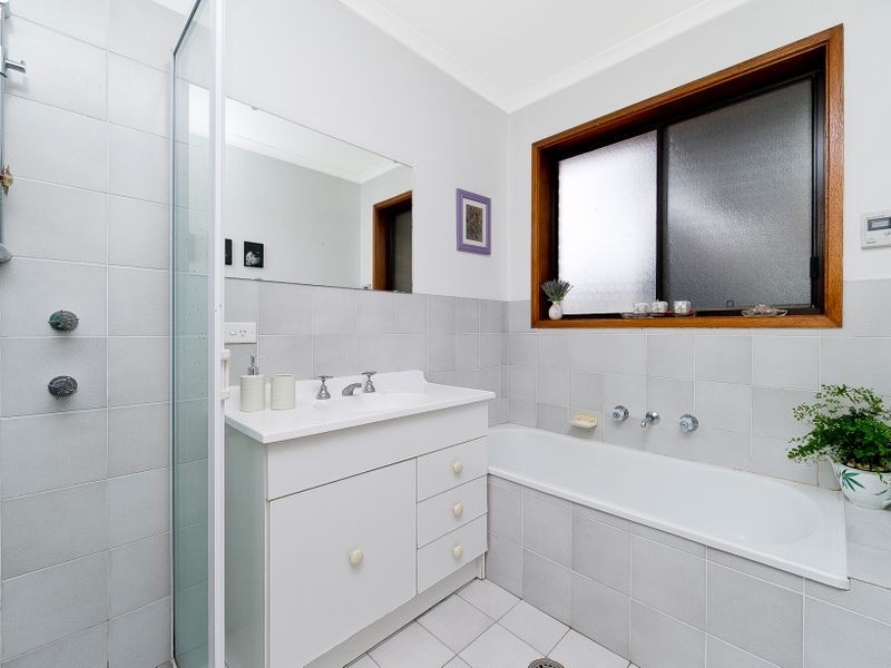 54 Keverstone Circuit, Isabella Plains ACT 2905