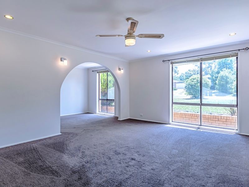 11 Griffith Place, Kambah ACT 2902