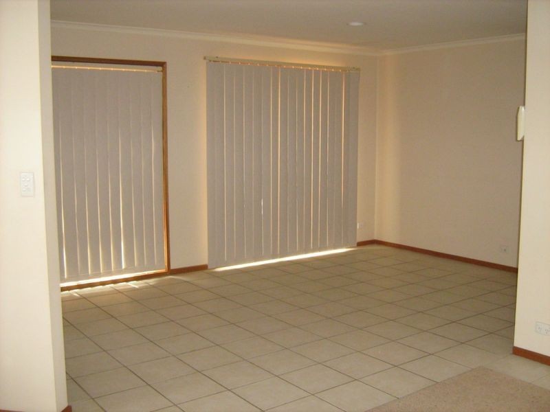 11 Rumsey Place, Banks ACT 2906