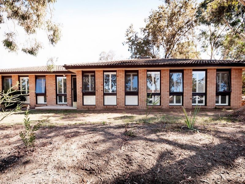 5 Main Close, Chisholm ACT 2905