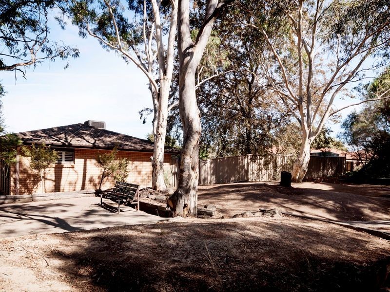 5 Main Close, Chisholm ACT 2905