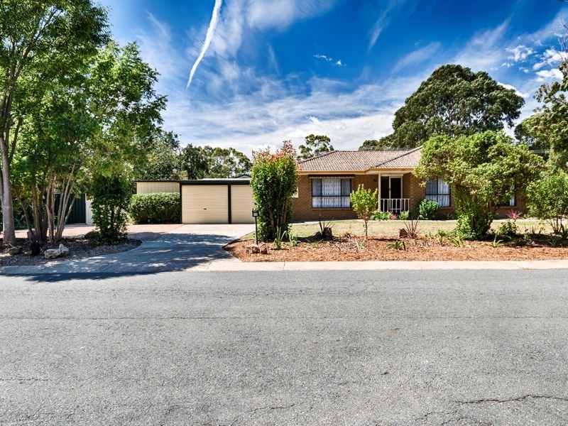 11 Kneeshaw Street, Monash ACT 2904