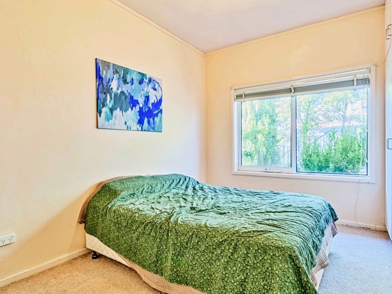 16 McIntyre Street, Narrabundah ACT 2604