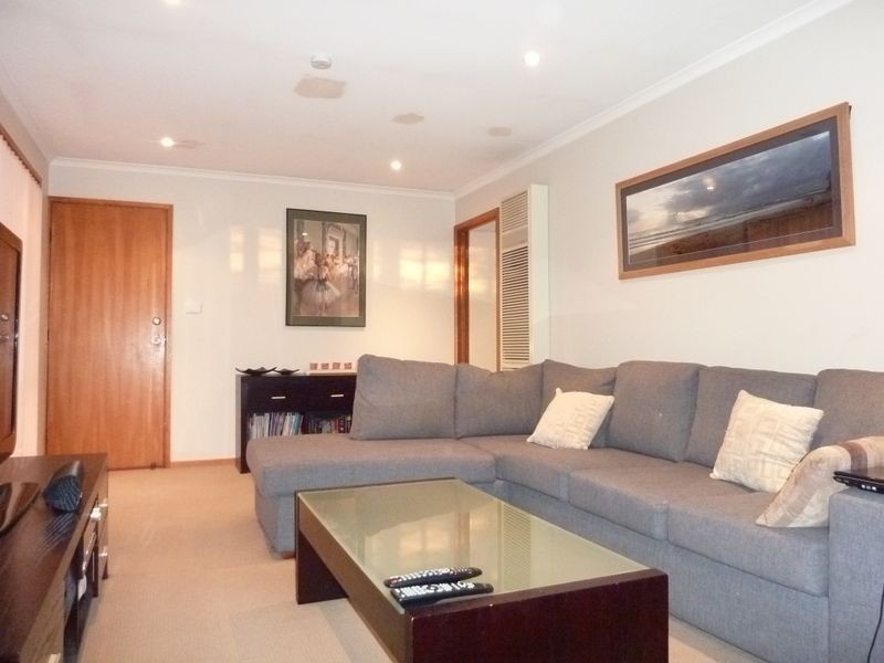 2/23 Heidelberg Street, Conder ACT 2906