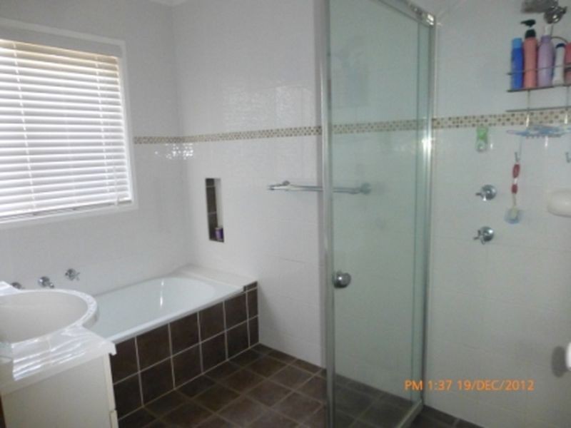 11 Stace Place, Gordon ACT 2906