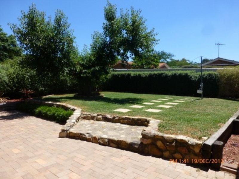 11 Stace Place, Gordon ACT 2906