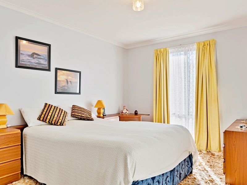6 Harwood Court, Wanniassa ACT 2903