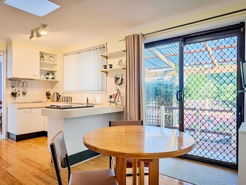 6 Harwood Court, Wanniassa ACT 2903