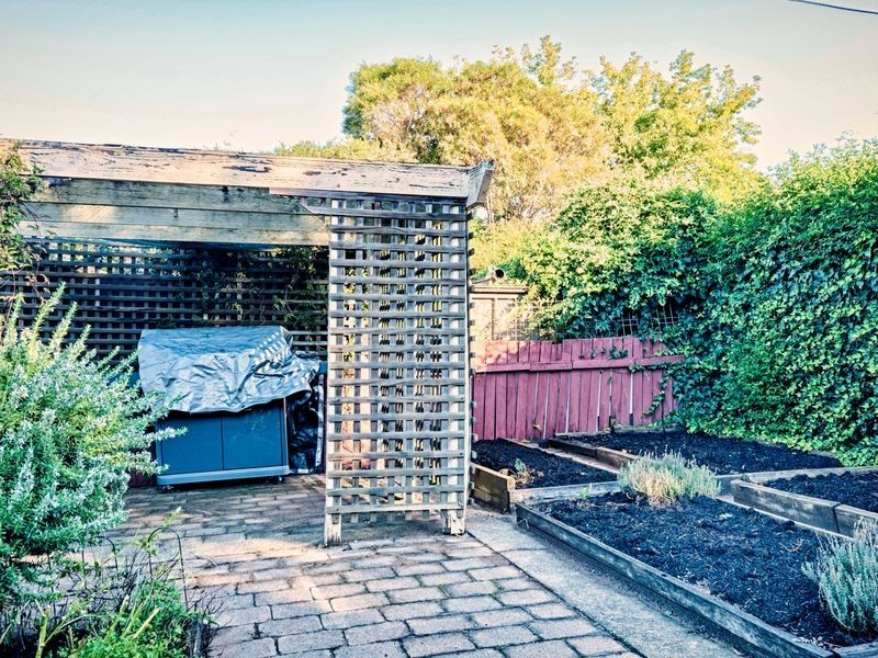 6 Harwood Court, Wanniassa ACT 2903
