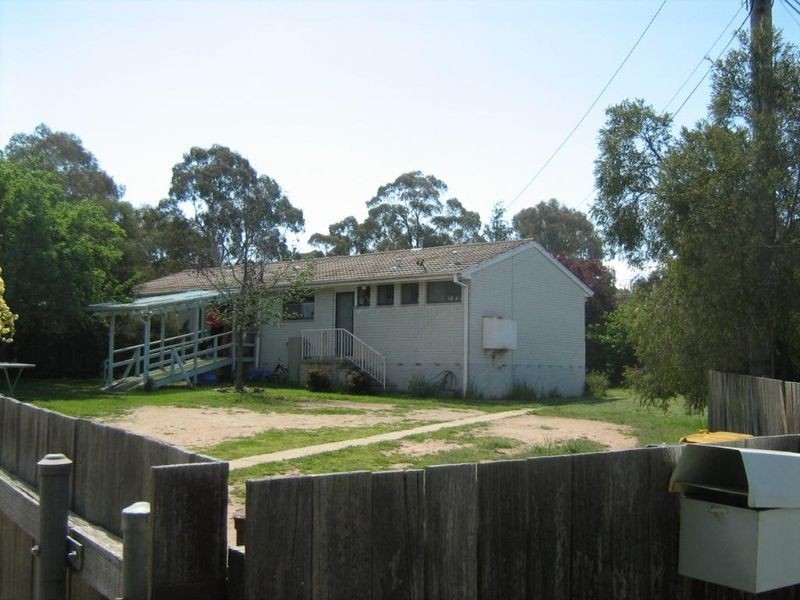 60 Bosworth Circuit, Kambah ACT 2902