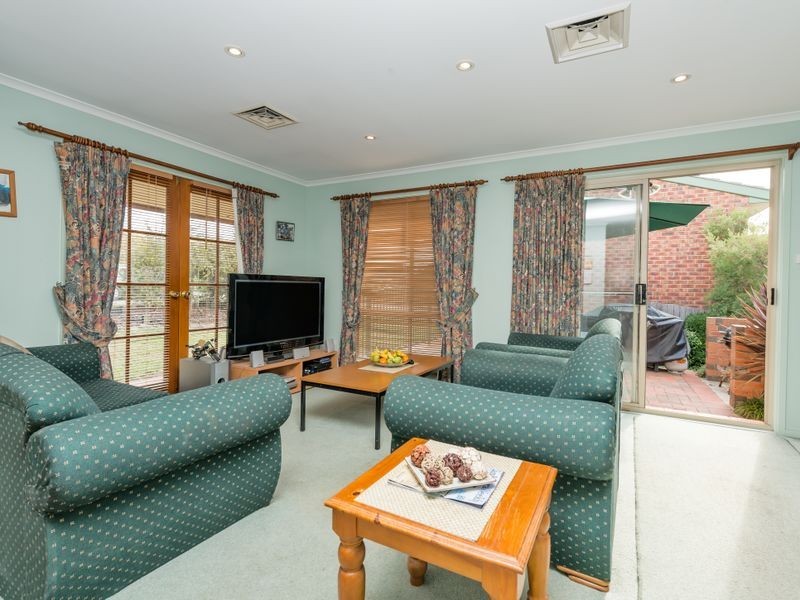 4 Annan Close, Amaroo ACT 2914