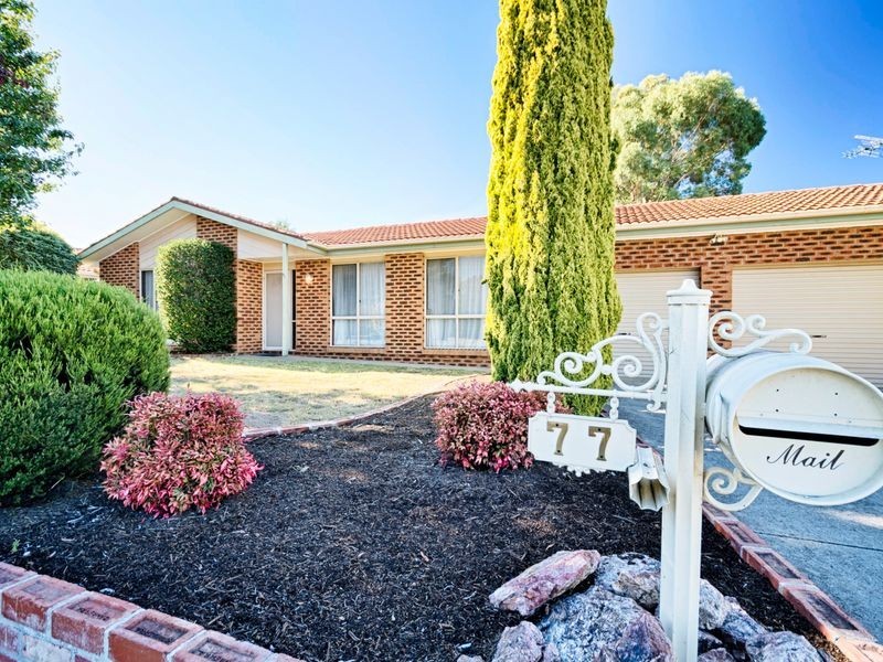 77 Clare Dennis Avenue, Gordon ACT 2906