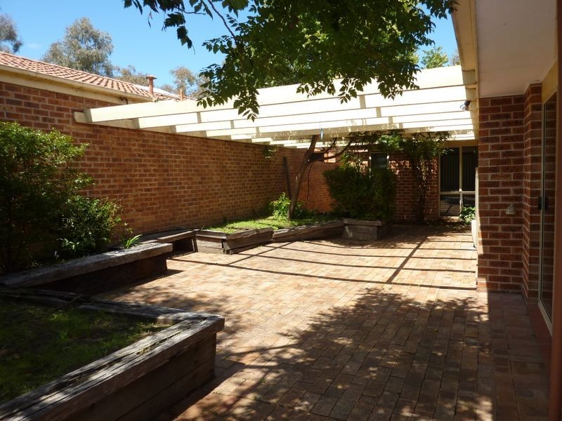 53 Collicot Circuit, Macquarie ACT 2614