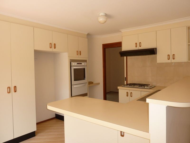 53 Collicot Circuit, Macquarie ACT 2614