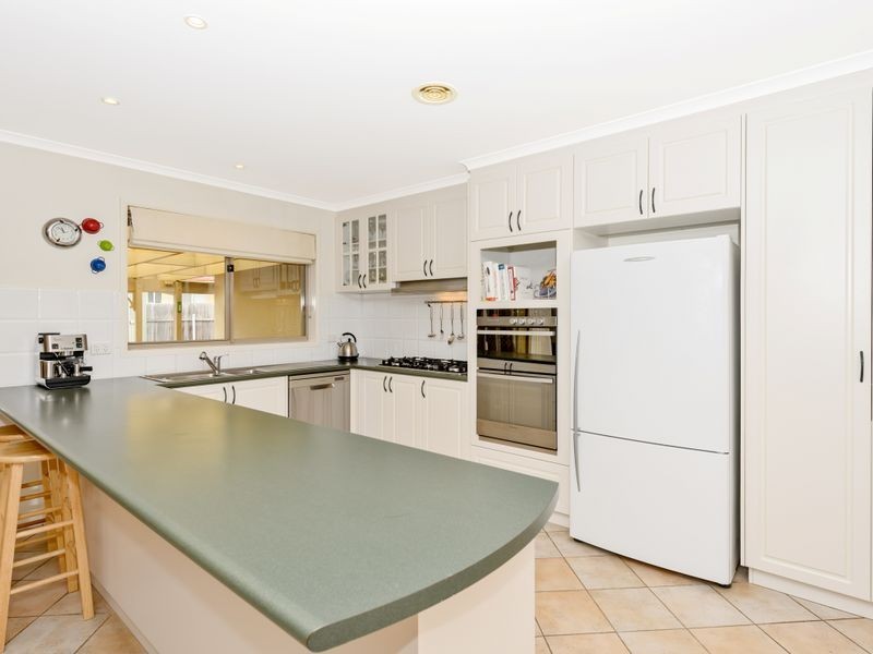 20 Loureiro Street, Conder ACT 2906