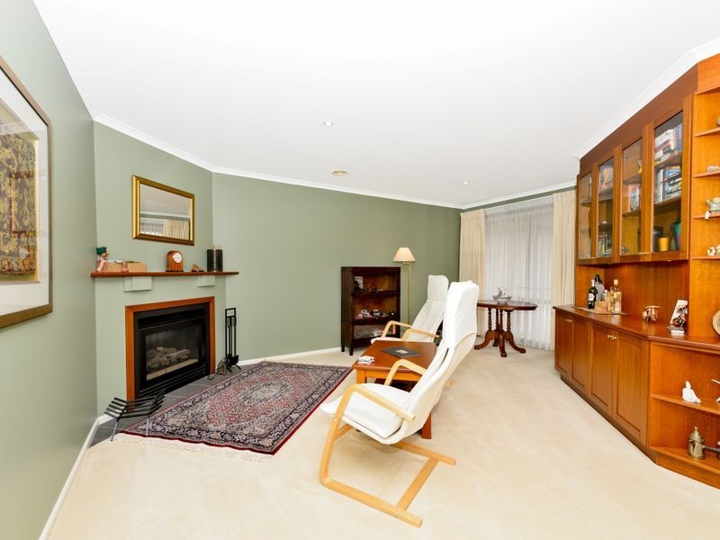 20 Loureiro Street, Conder ACT 2906