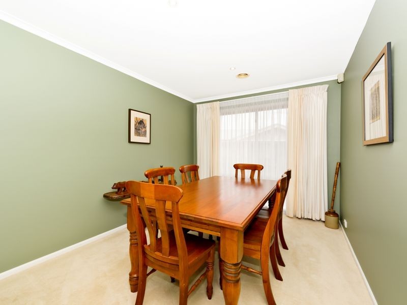 20 Loureiro Street, Conder ACT 2906