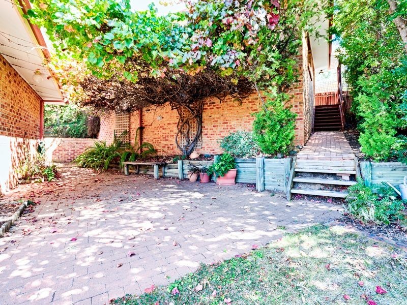 6 Pails Place, Gordon ACT 2906