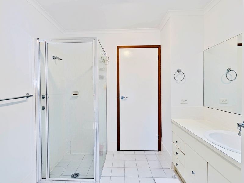 5 Byatt Place, Isaacs ACT 2607