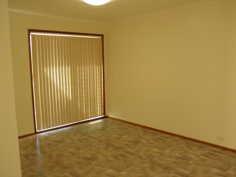 6 Kellick Place, Gordon ACT 2906