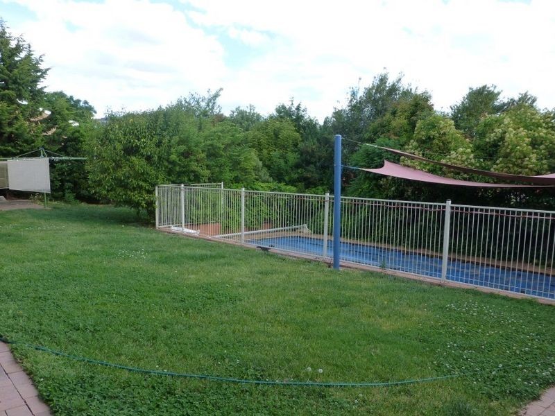 60 Charterisville Avenue, Conder ACT 2906