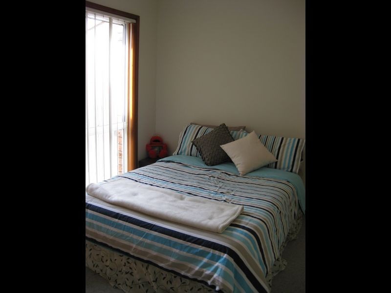 2/21 Cleeve Place, Gordon ACT 2906
