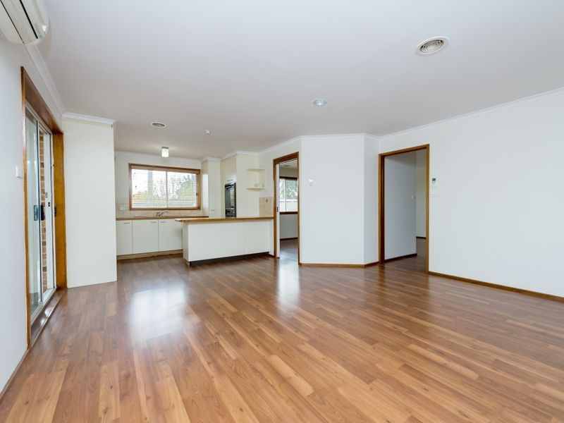 8 Kerkeri Close, Isabella Plains ACT 2905