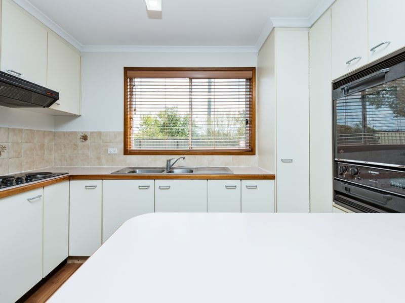 8 Kerkeri Close, Isabella Plains ACT 2905
