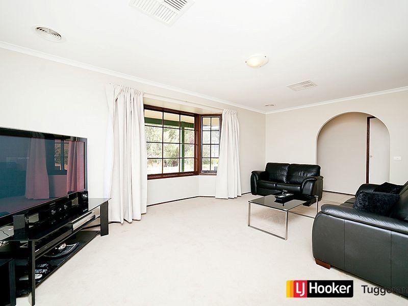 10 Clive Steele Avenue, Monash ACT 2904