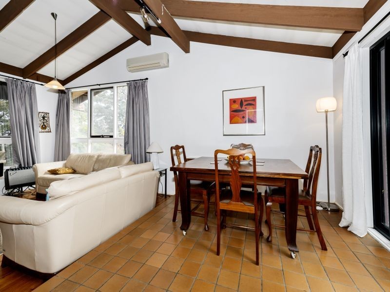 4 Schlam Place, Kambah ACT 2902