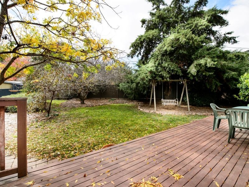 4 Schlam Place, Kambah ACT 2902