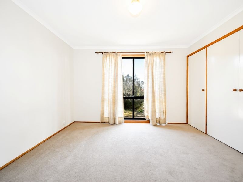 21 Casey Crescent, Calwell ACT 2905